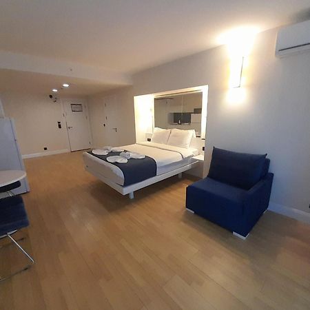 Smart Aparthotel Orbi City Batumi Esterno foto
