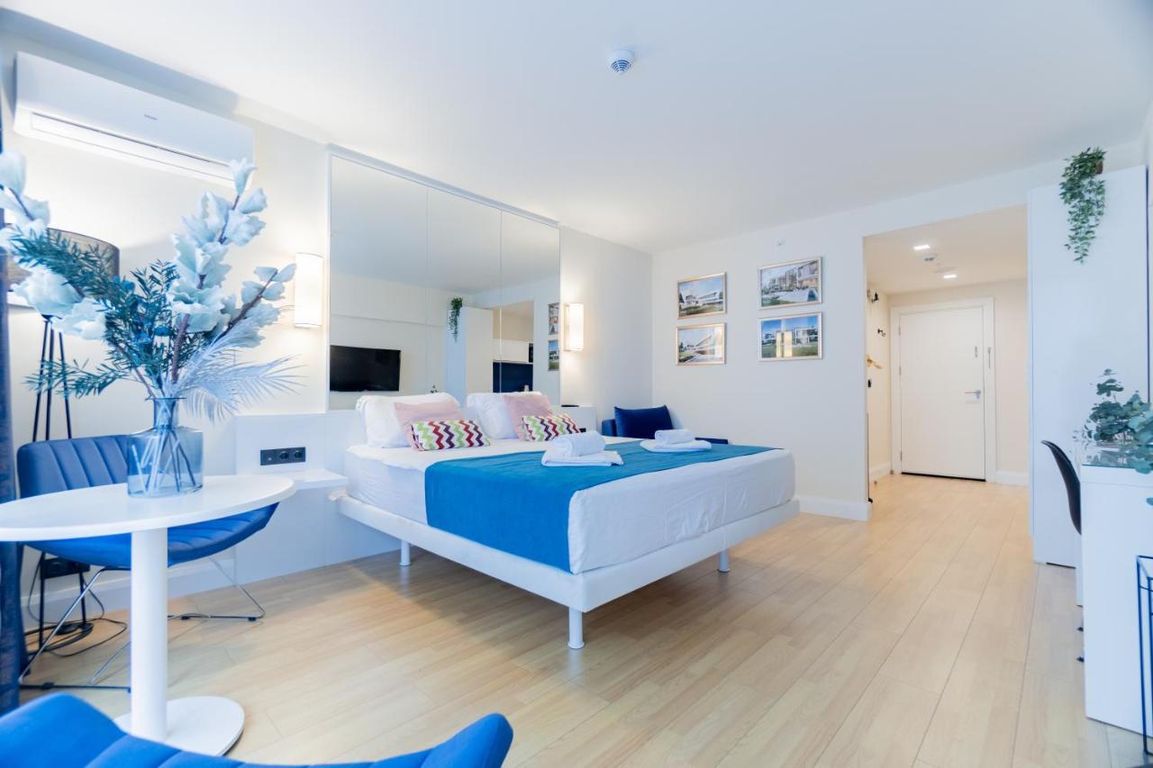 Smart Aparthotel Orbi City Batumi Esterno foto