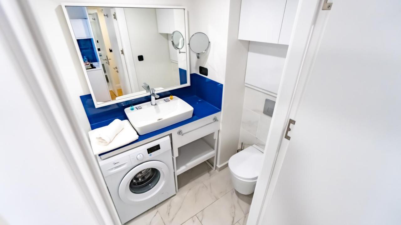 Smart Aparthotel Orbi City Batumi Esterno foto